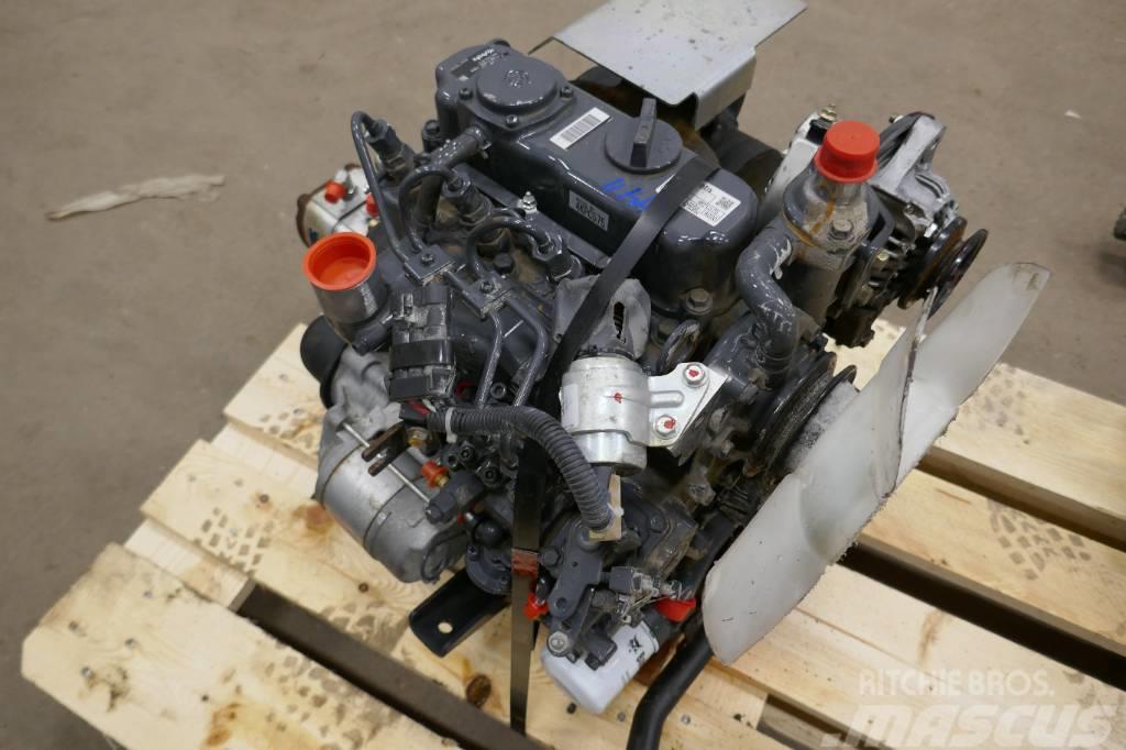 Kubota D722-EF15 Двигуни