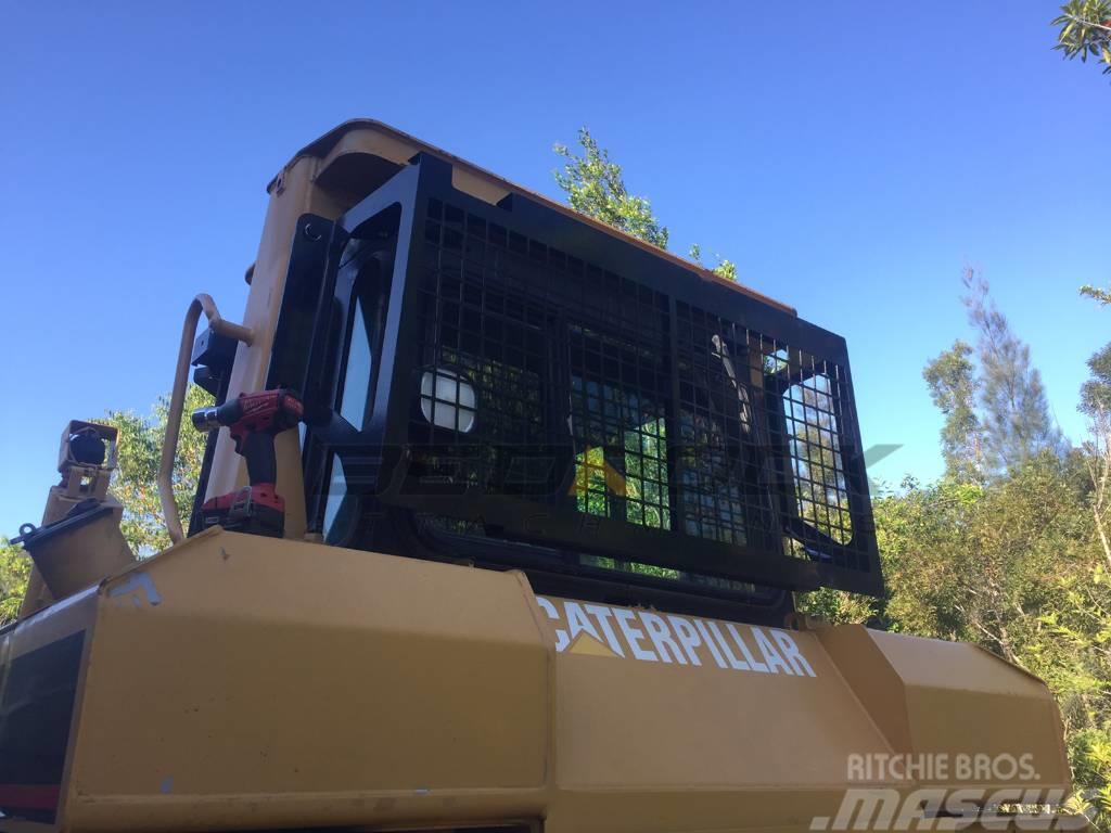 Bedrock Screens and Sweeps for CAT D7R Інше додаткове обладнання для тракторів