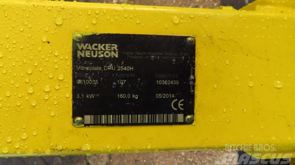 Wacker Neuson dpu 2540h diesel trilplaat/Compactor Plate Віброплити та вібротрамбовки