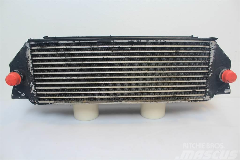 New Holland LM425A Oil Cooler Двигуни
