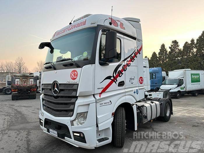 MB Trac Actros 1845 Трактори