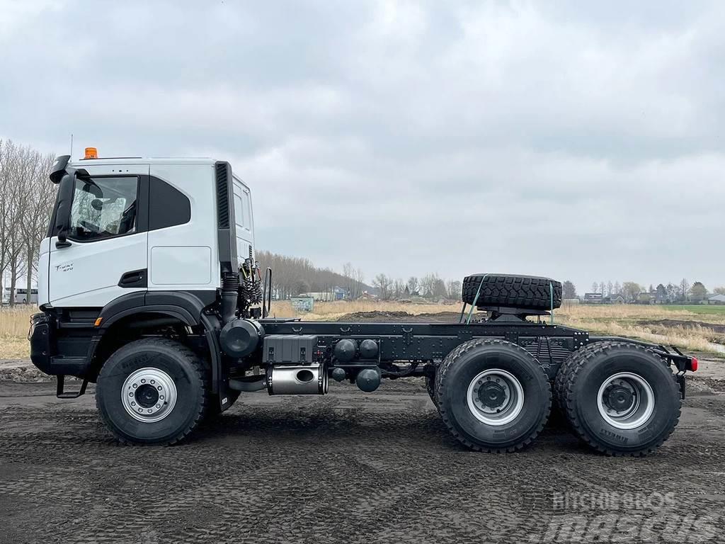 Iveco T-Way AT720T47WH Tractor Head (35 units) Тягачі