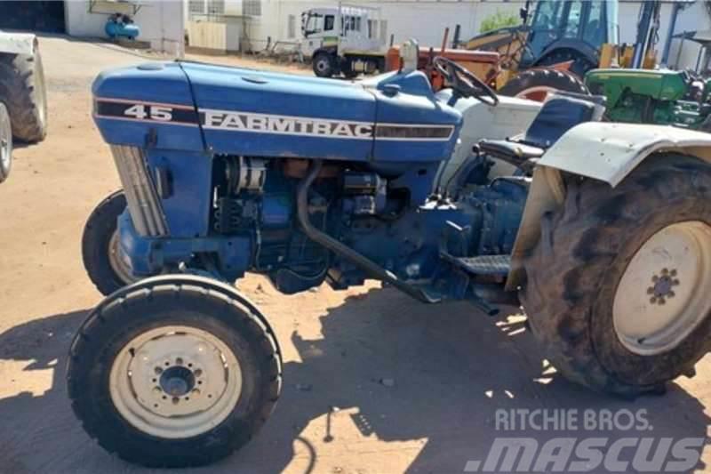  Farm FARMTRAC 45 Трактори