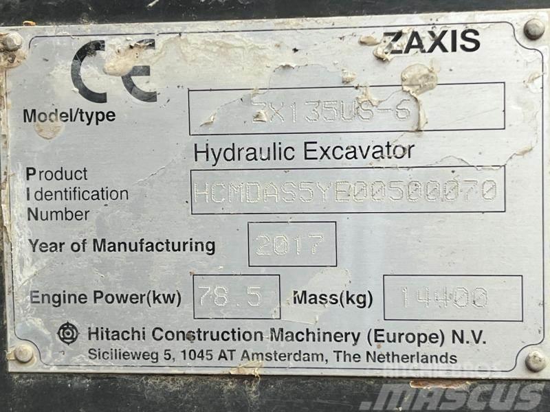 Hitachi Pelle sur chenille ZX135 US 14T Гусеничні екскаватори