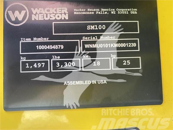 Wacker Neuson SM100 Міні-навантажувачі