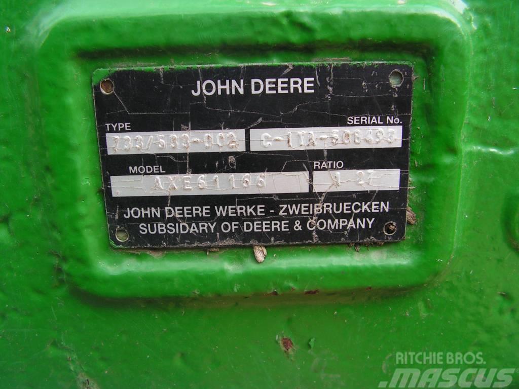 John Deere T 660 Шасі