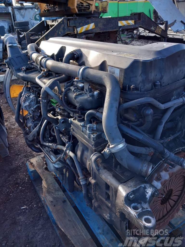 Renault Premium DXI460 complete engine Двигуни