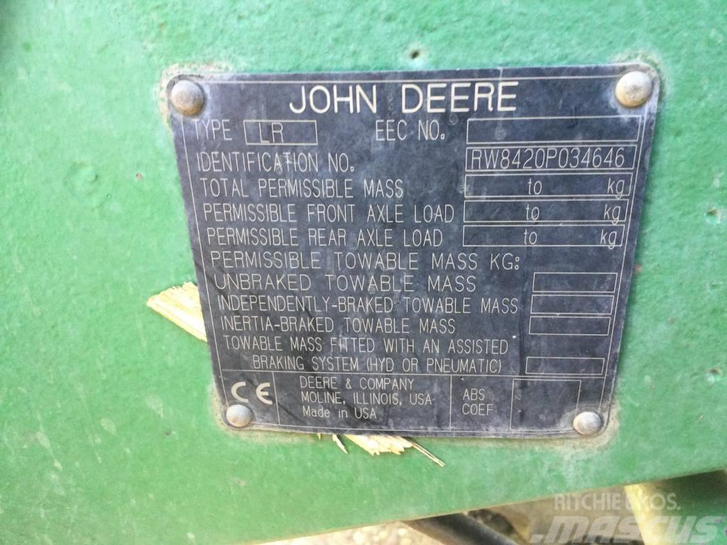 John Deere 8420 Трактори