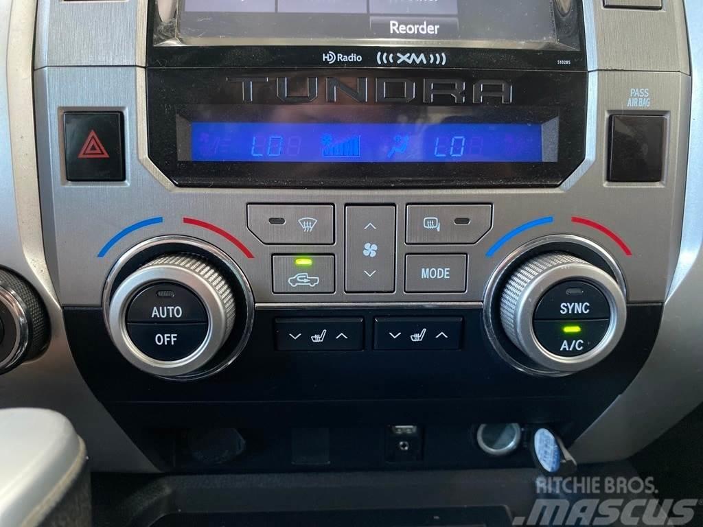 Toyota Tundra Пікапи / Бічне розвантаження