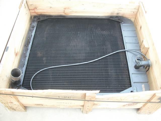CAT radiator 140 G Грейдери