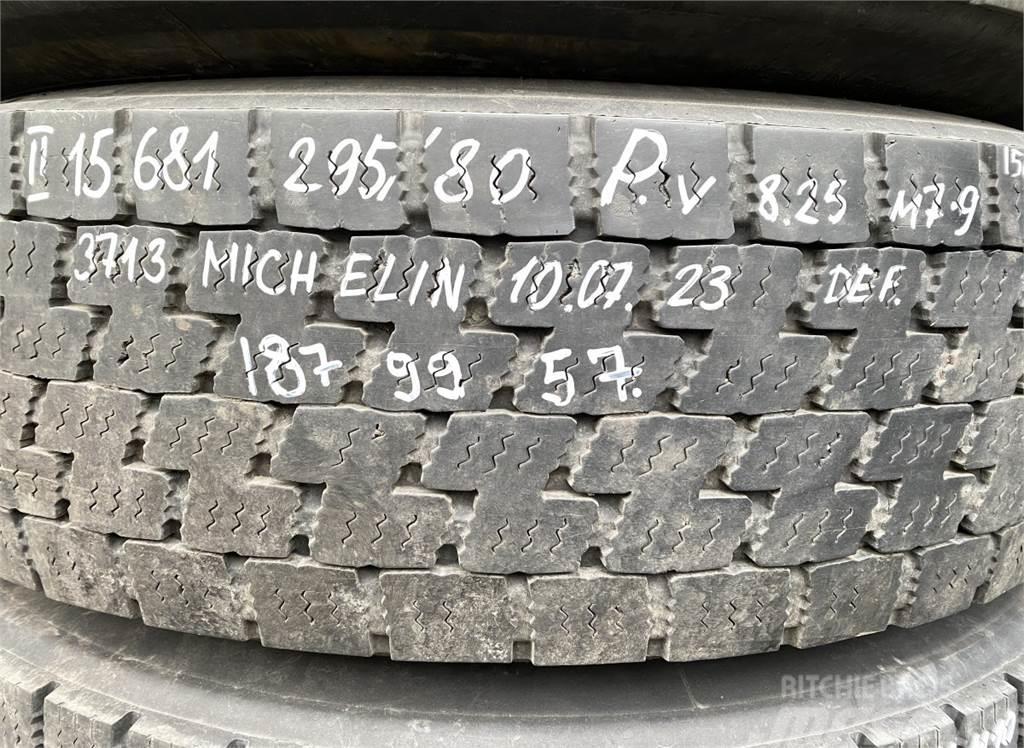 Michelin 4-Series bus K124 Шини