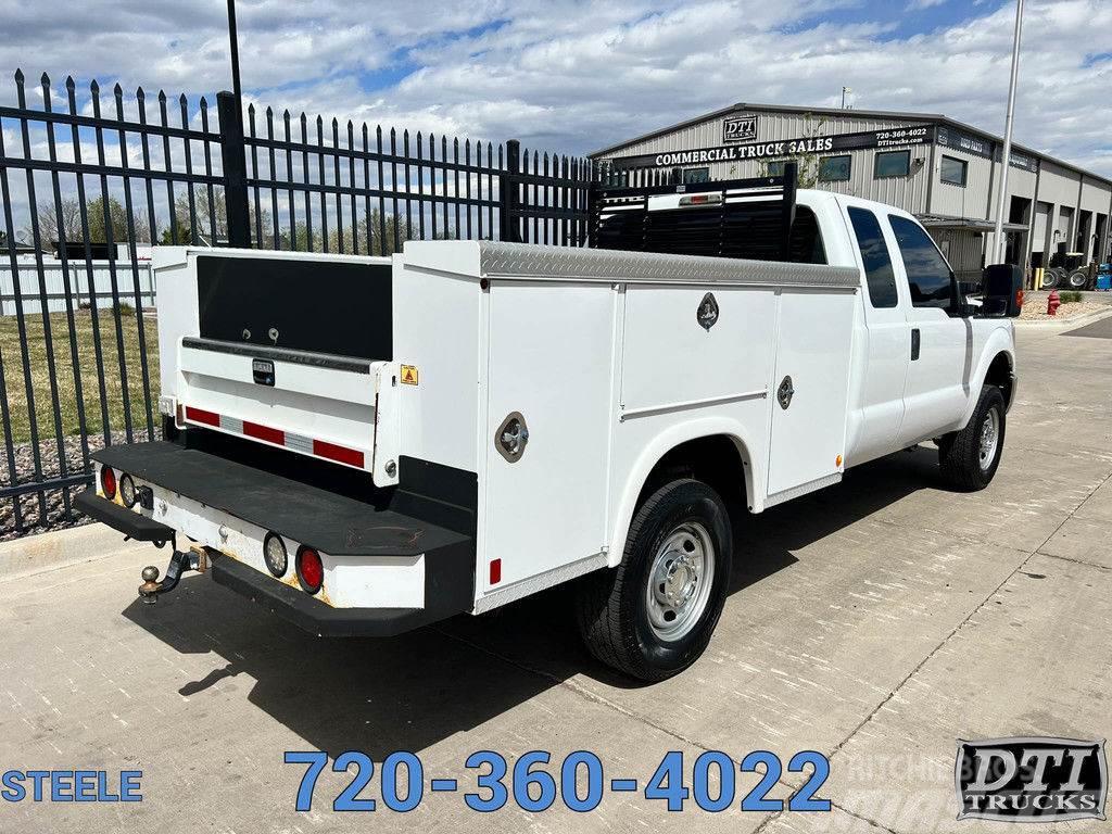 Ford F350 8' Service / Utility Truck With Gooseneck Hit Евакуатори