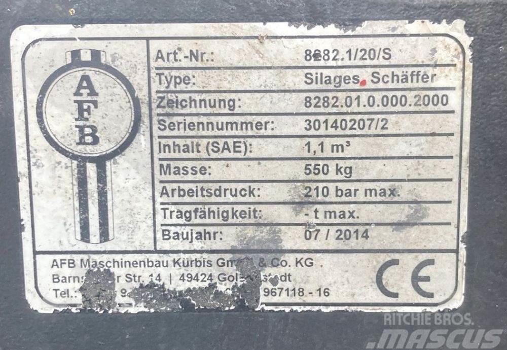 Schäffer Greifschaufel 2m Інше додаткове обладнання для тракторів