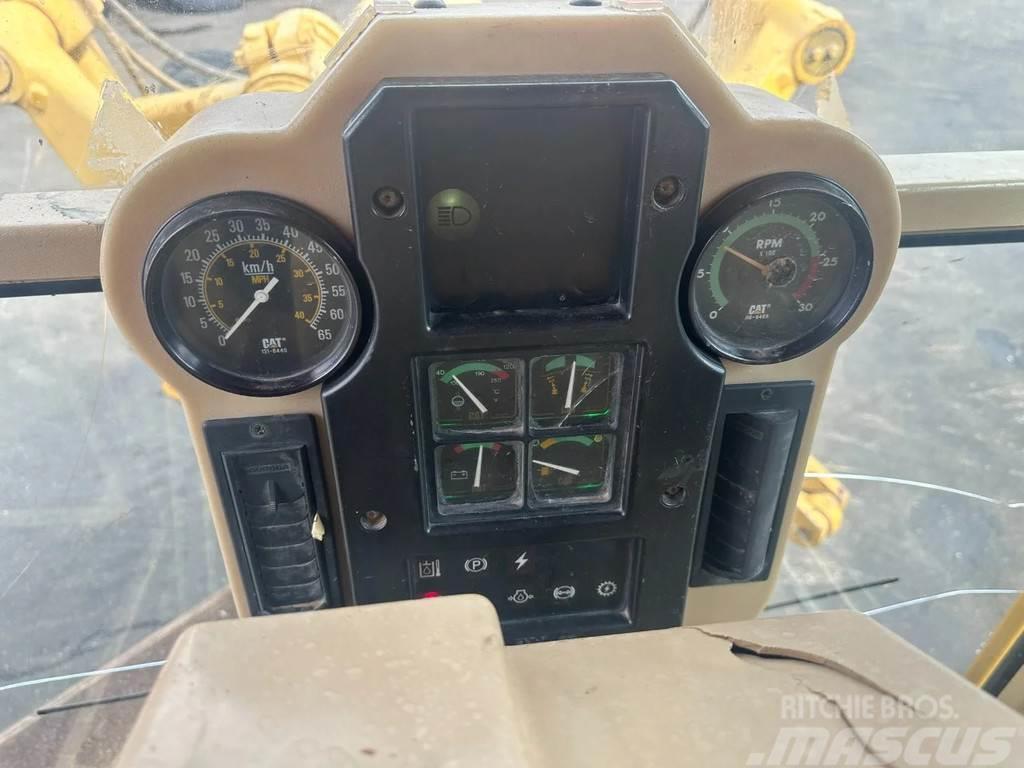 CAT 140H Motor Grader with Ripper Airco Good Condition Грейдери