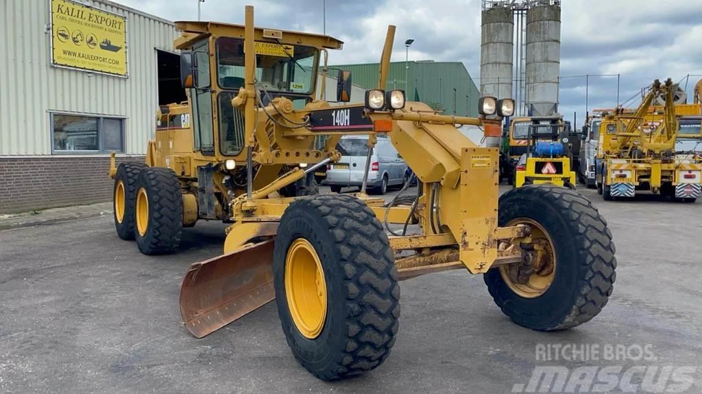 CAT 140H Motor Grader with Ripper Airco Good Condition Грейдери
