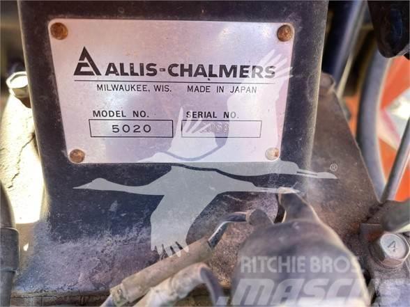 Allis-Chalmers 5020 Трактори