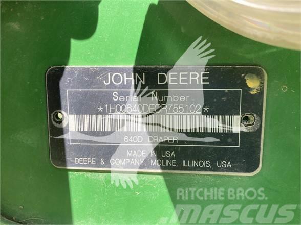 John Deere 640D Жатки