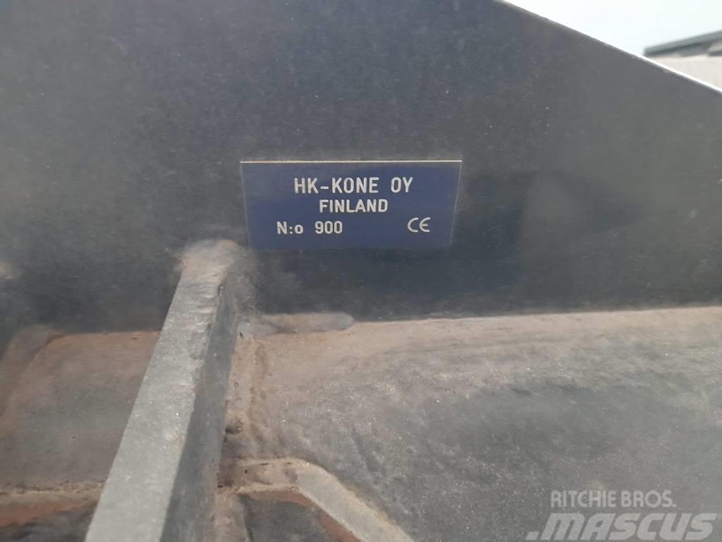  HK-Kone Oy Top Sieppariaura 2400-4200  volvon kiin Компактні навісні знаряддя
