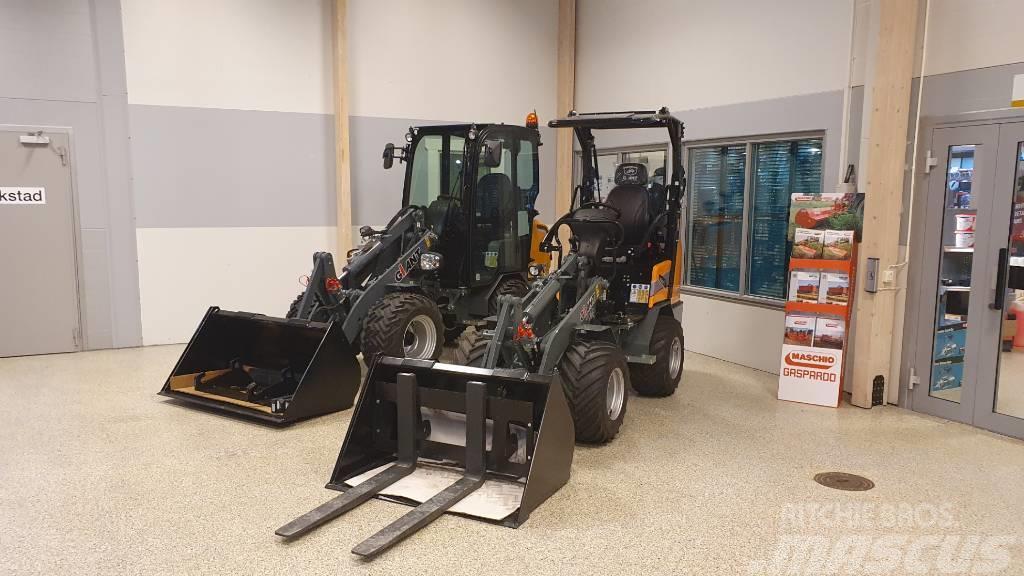 GiANT G2300HD Багатофункціональне обладнання для вантажних і землекопальних робіт