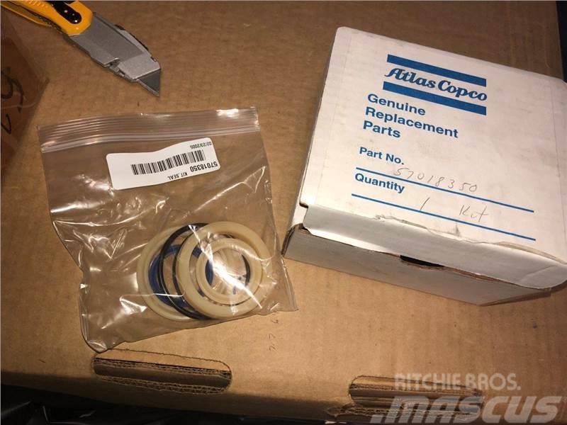 Epiroc (Atlas Copco) Rod Support Cylinder Seal Kit - 5701 Інше обладнання