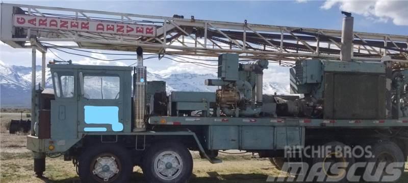 Gardner-Denver Denver 1500 drill rig Свердлильні установки