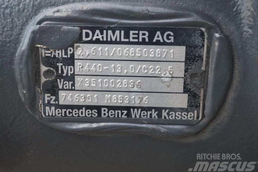 Mercedes-Benz R440-13A/C22.5 47/18 Осі