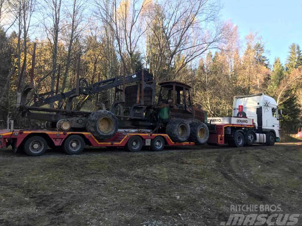 John Deere 1410 D breaking for parts Лісогосподарські трактори