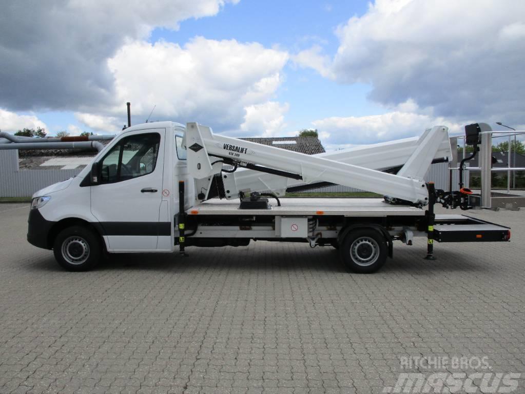 VERSALIFT VTX-240 G3 Автовишки на базі вантажівки