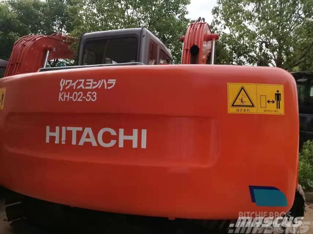 Hitachi EX120 Гусеничні екскаватори