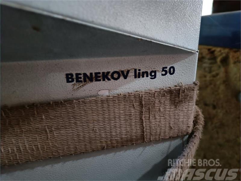  Benekov  Ling 50 med skorsten Твердопаливні котли та печі