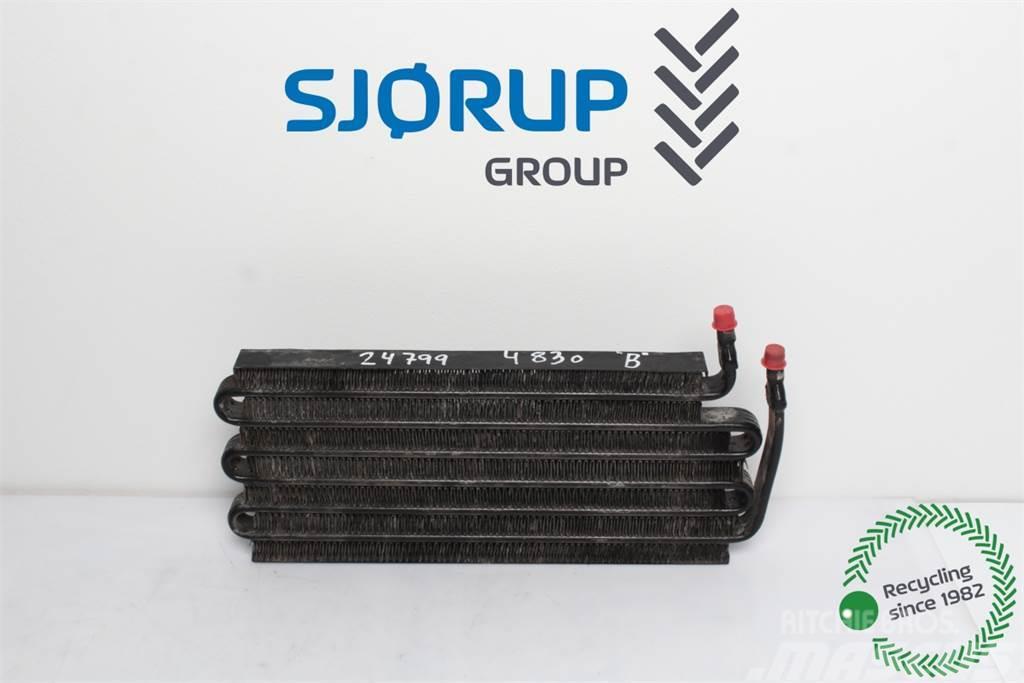 Ford 4830 Oil Cooler Двигуни