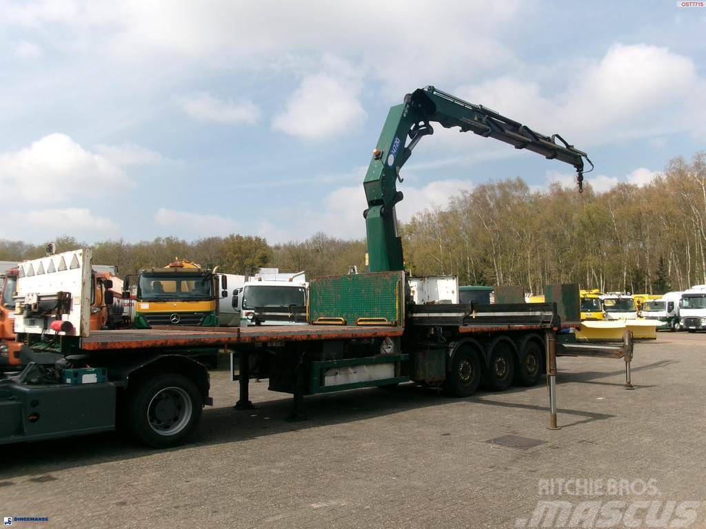  Massey Platform trailer + HMF 4720 K3 crane Вантажівки-платформи/бокове розвантаження