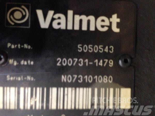 Valmet 941 Transmission pump 5050543 Коробка передач
