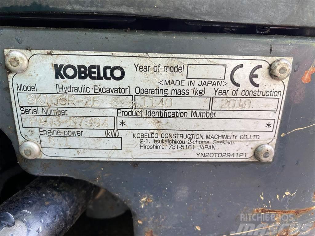 Kobelco SK10SR-2 Колісні екскаватори