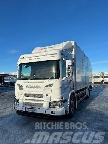 Scania P280B4x2NB m/Närko skappåbygg, sideåpning og baklø Фургони
