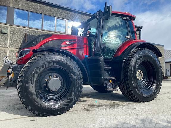 Valtra T235 Direct, 70 Years Red Eition, kun 1710 timer, Трактори