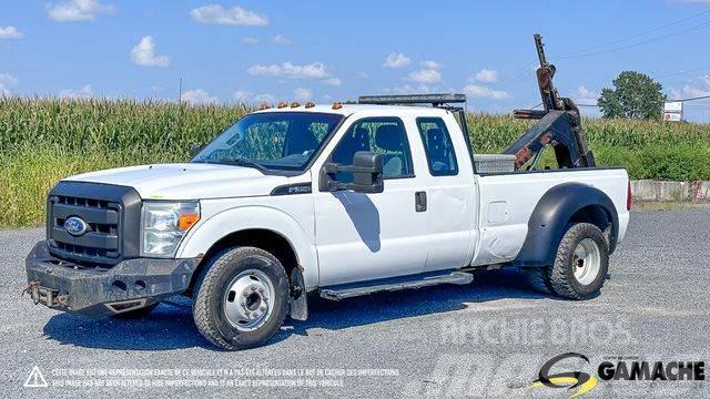 Ford F-350 SUPER DUTY TOWING / TOW TRUCK Тягачі