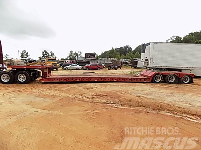 Fontaine 35 ton Вантажівки / спеціальні