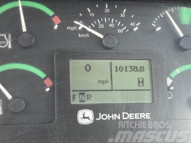 John Deere 460E off road truck Самоскиди