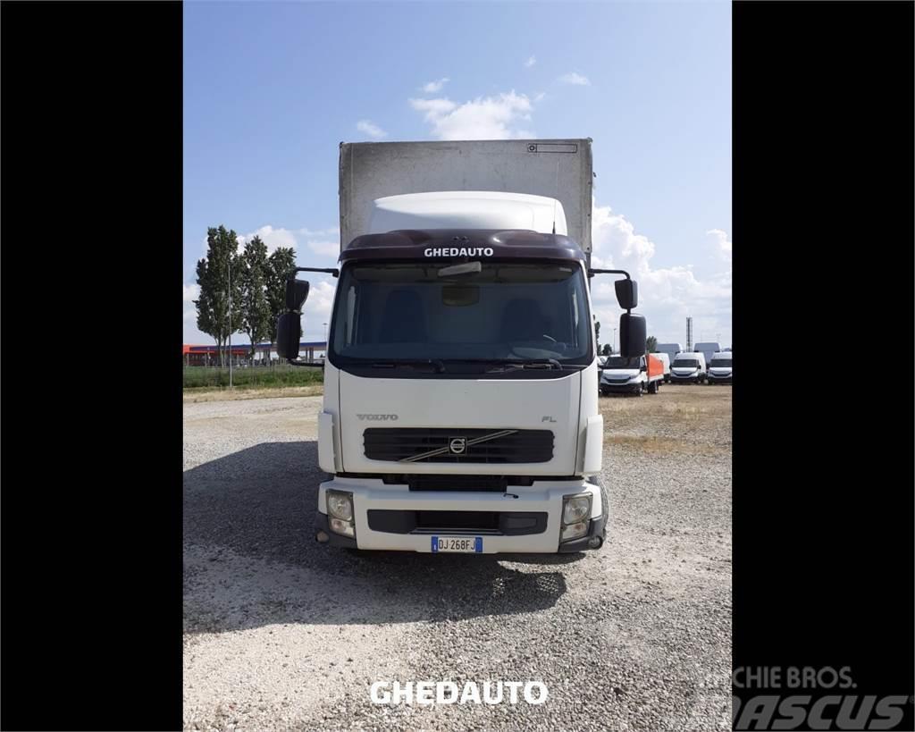 Volvo TRUCKS VOLVO Фургони