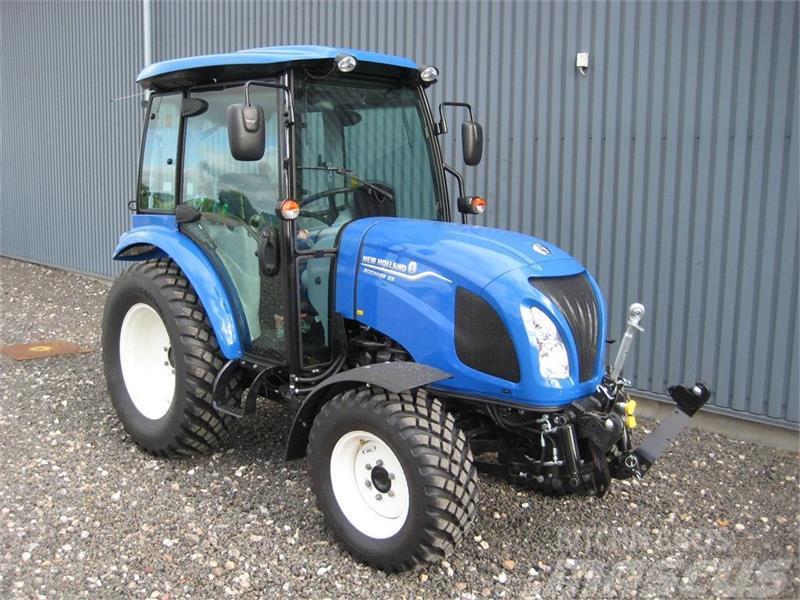 New Holland Boomer 55 Frontlift / Front PTO Трактори