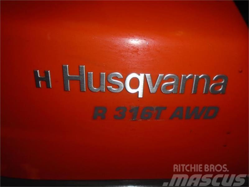Husqvarna R 316T AWD Трактори