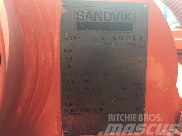 Sandvik LH410 Підземні навантажувачі