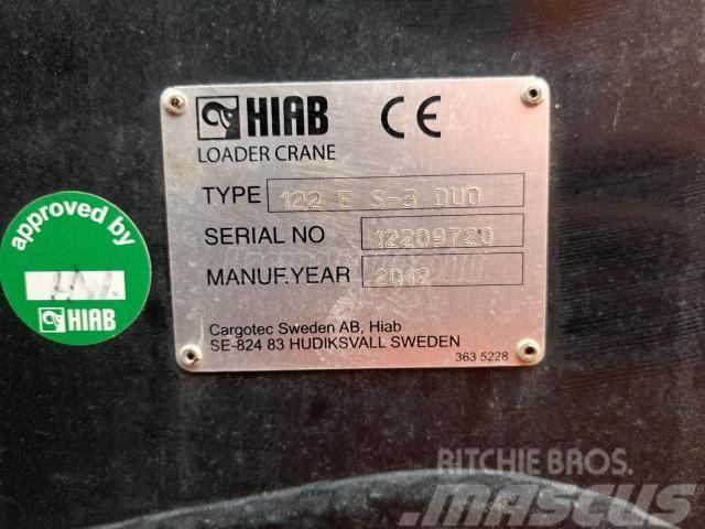 Hiab 122 E-S 3 Duo Вантажівки / спеціальні