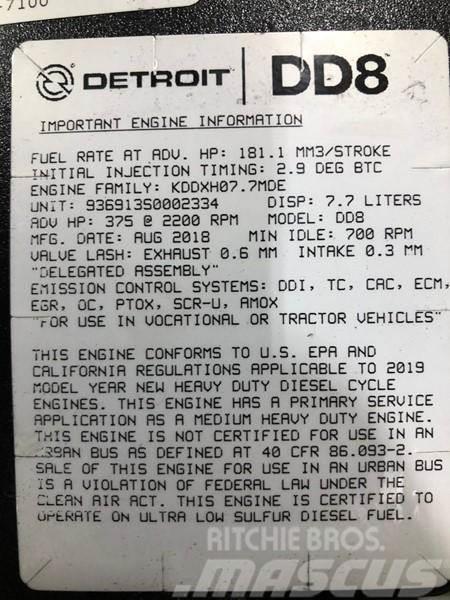 Detroit DD8 Двигуни