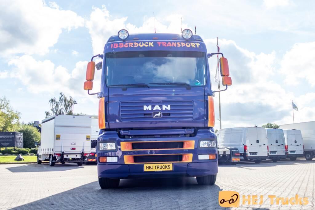 MAN TGA 18.360 4x2 LL-U Hestetransporter Вантажівки / спеціальні