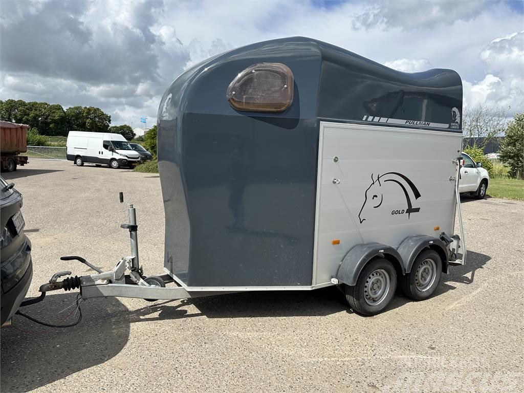 Cheval LIBERTÉ Skadet Heste-trailer Трейлери для транспортування тварин
