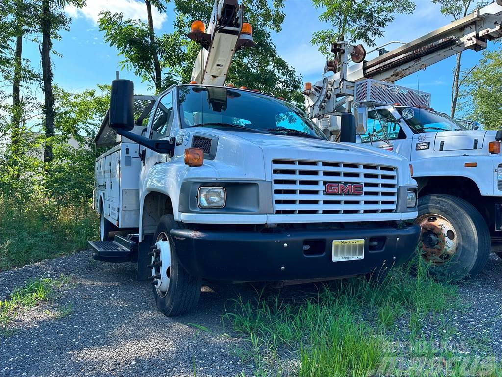 GMC 4500 TopKick Bucket Truck Автовишки на базі вантажівки