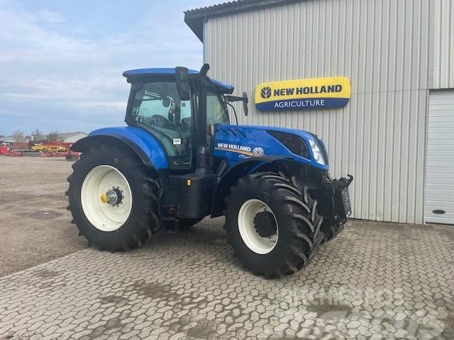 New Holland T7.215 S Трактори