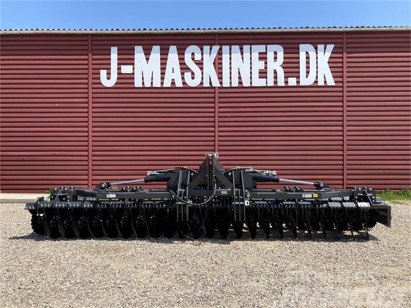 J-Maskiner 6 m. disc harve Дискові борони